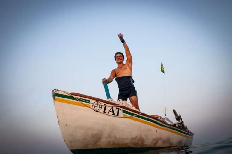 Filipe Bragan&ccedil;a vive Amyr Klink na cinebiografia '100 Dias'