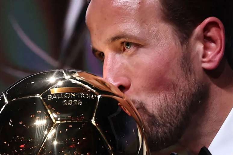 Kane foi o eleito o melhor jogador por 40 representantes da vota&ccedil;&atilde;o &ndash; Reprodu&ccedil;&atilde;o/Bayern de Munique