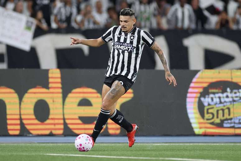 Tiquinho fez o gol da &uacute;nica vit&oacute;ria de Tite no comando do Botafogo &ndash;