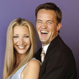 Elenco de Friends estaria irritado com Lisa Kudrow após ela revelar quanto eles ganham