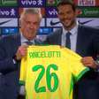 Afinal, como se pronuncia o sobrenome de Carlo Ancelotti, novo técnico da Seleção?