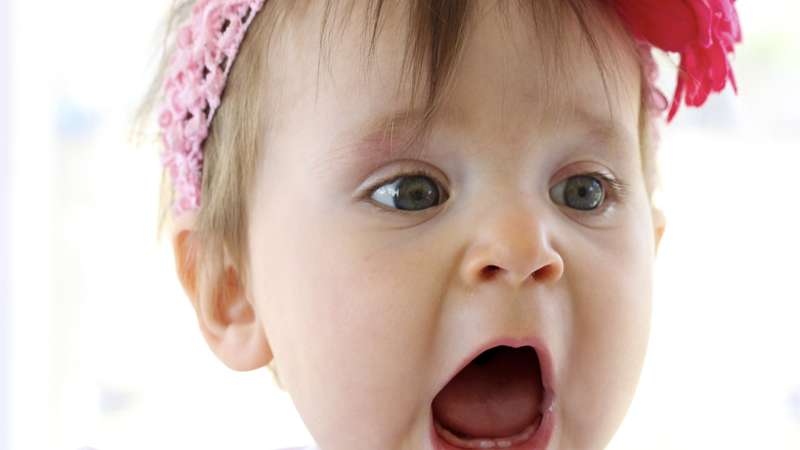 Bebes Completam Denticao De Leite Com Dois Anos
