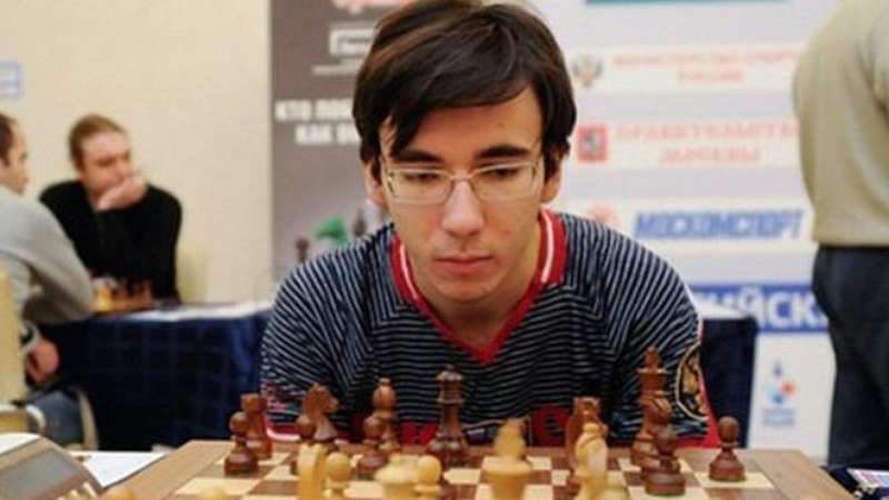 Russo ex-campeão mundial de xadrez pede que Rússia seja jogada 'na Idade da  Pedra' - A Referência