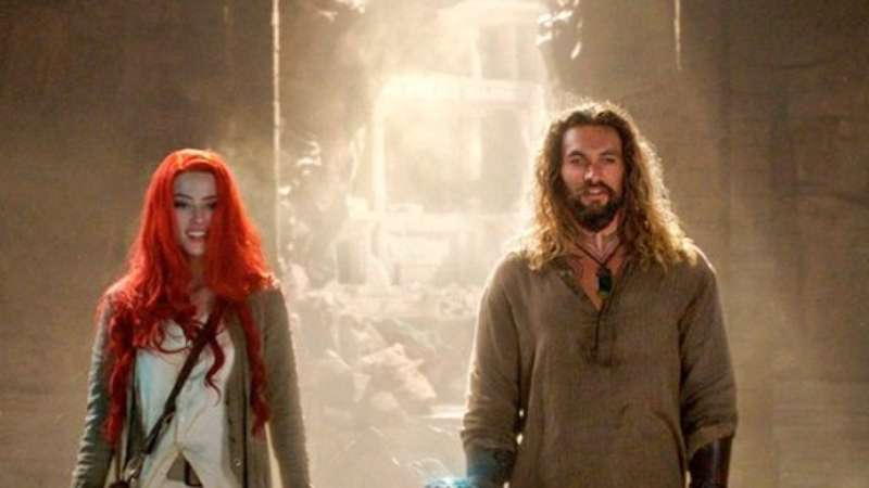 Aquaman: Jason Momoa e Amber Heard juntos em nova imagem oficial
