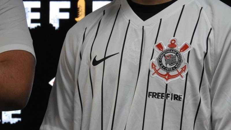 E-sports: Free Fire: Corinthians lança nova camiseta e pensa em dar  sequência no mercado com novos produtos!