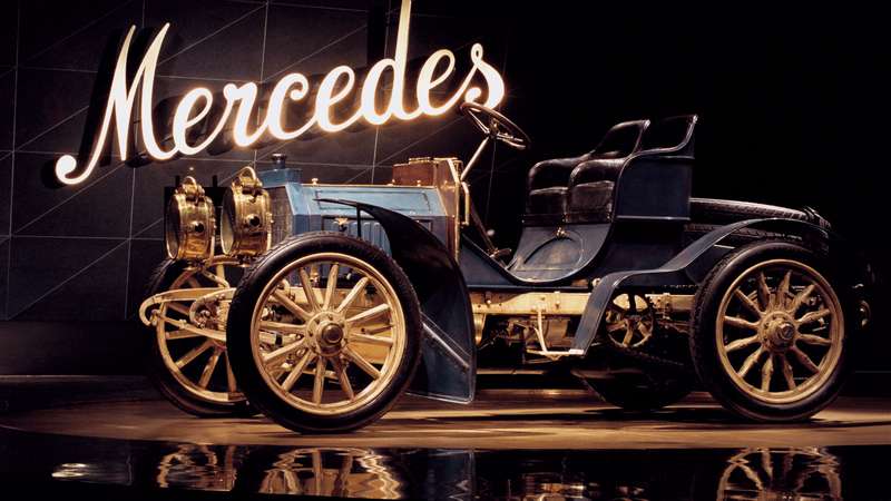 Mercedes celebra os 120 anos da menina que deu nome à marca