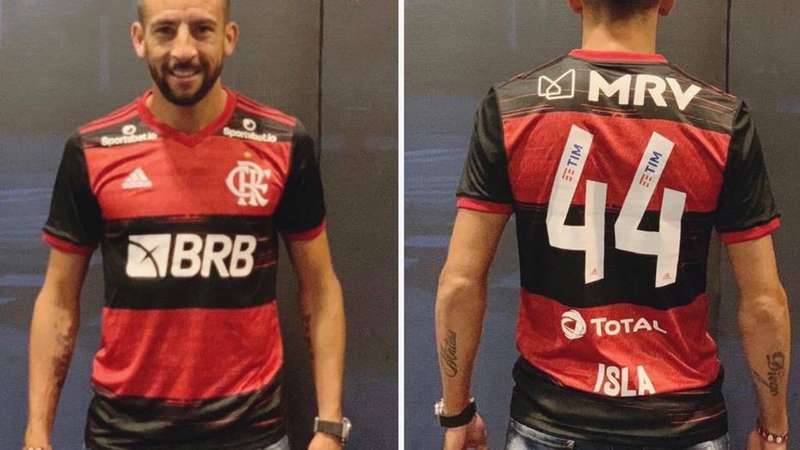 Isla assume camisa número 44 no Flamengo - Coluna do Fla