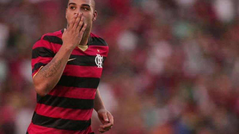 camiseta flamengo adriano