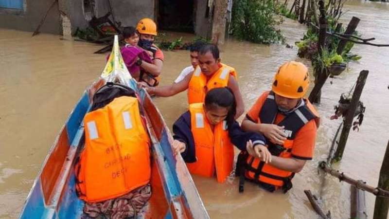 Tempestade Megi deixa pelo menos 80 mortos nas Filipinas