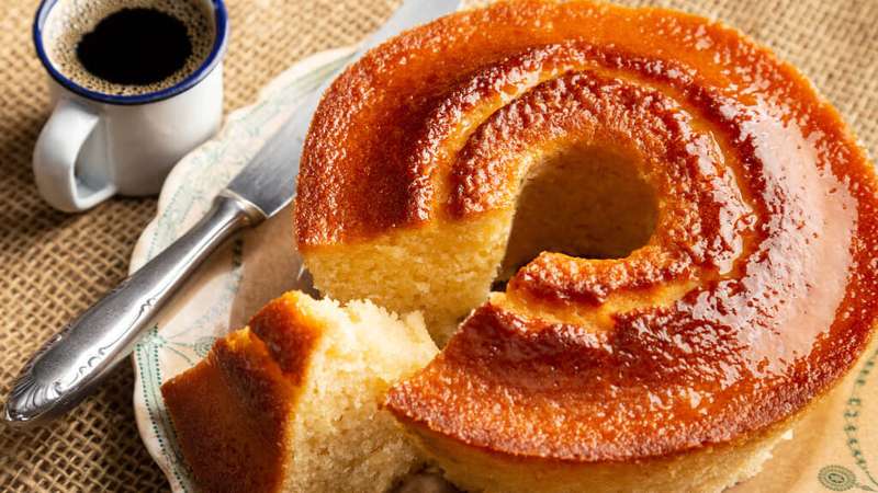 BOLO DE LARANJA SEM OVO - Receita de bolo simples para o café 