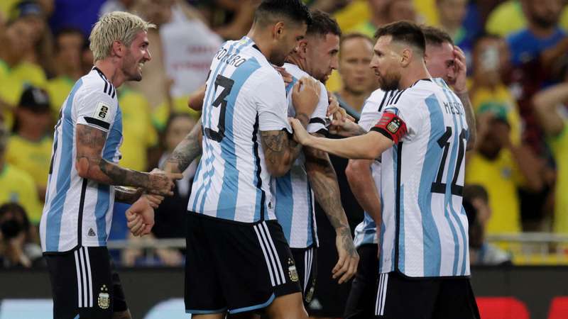 Brasil perde para Argentina em jogo marcado por confusão e amarga derrota