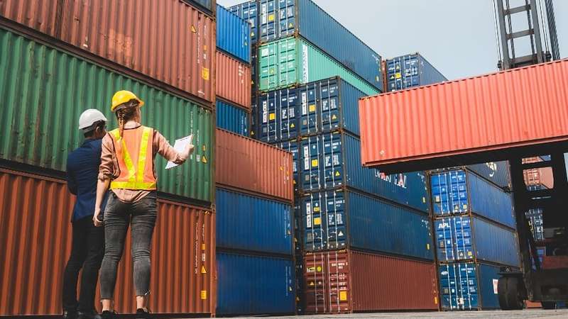 Santa Catarina rejeita aumento do ICMS e é destino atrativo para importações
