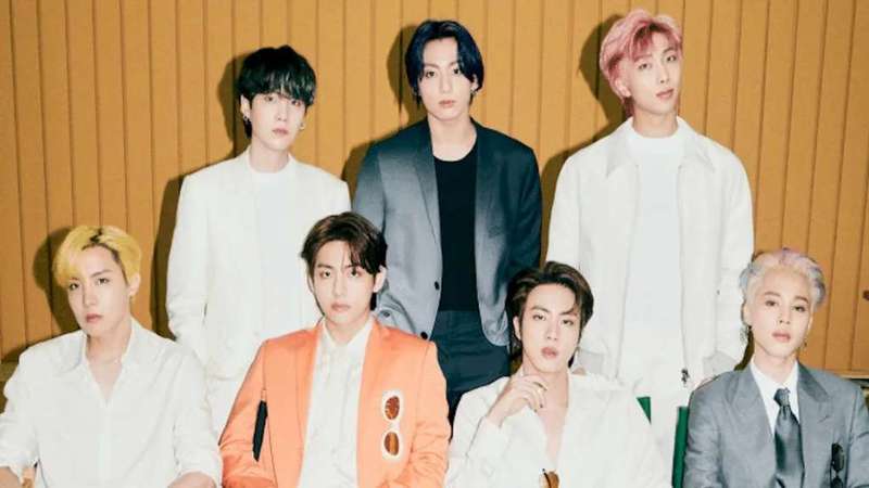 BTS anuncia relançamento de 'WAKE UP' em vinil