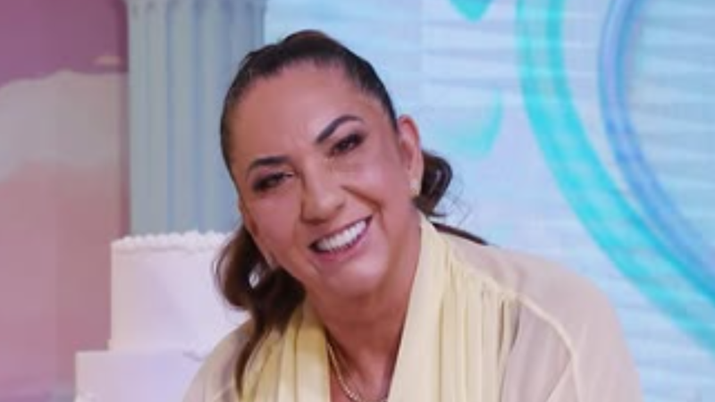 Mãe de Virginia Fonseca surpreende após compartilhar foto de cirurgia