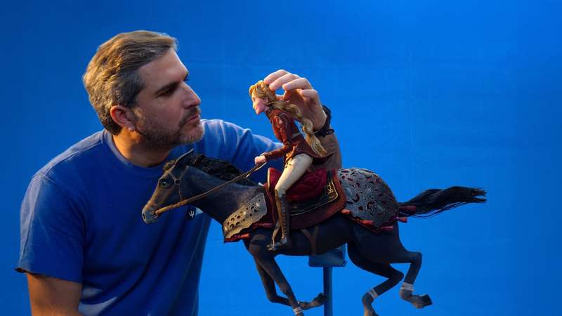 Parceiro de Guillermo del Toro, animador brasileiro está em novo filme do estúdio LAIKA