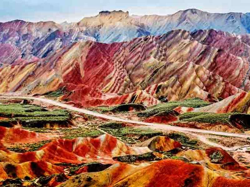 Montanhas na China parecem tingidas à mão; confira