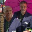 Galvão e Everaldo criticam Fifa ao vivo por trabalharem debaixo de Sol em estádio