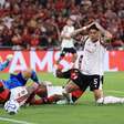 Fla protesta contra escalação de Rojo e tenta eliminação do Estudiantes
