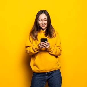 Rendimento automático e cashback ajudam a organizar a vida financeira