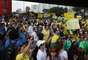 Manifesta&ccedil;&atilde;o de movimentos contr&aacute;rios ao governo Dilma Rousseff bloqueou a Avenida Paulista esta tarde. De acordo com a PM, 800 pessoas participam do protesto