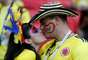O amor está no ar! Casal colombiano se beija na arquibancada de Kazan antes da partida entre Polônia e Colômbia