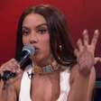 Anitta detona som e figurino em programa: 'Não precisa se vestir como 15 anos'