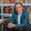 Foragido por dívida de pensão, historiador Marco Antonio Villa se pronuncia
