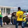 Manifestantes golpistas invadiram a Praça dos Três Poderes, em Brasília, no dia 8 de janeiro de 2023 Foto: Wilton Junior/Estadão / Estadão