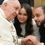 'Nunca durmam...': um precioso conselho de Papa Francisco sobre casamento pode salvar a mais conturbada das relações. Foto: Reprodução, X / Purepeople