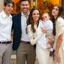 'Não é mais evangélica?': ex de Kaká, Carol Celico batiza filho caçula na Igreja Católica, escolhe filhos com atleta como padrinhos e causa polêmica. Foto: Reprodução/Instagram, cacelico / Purepeople