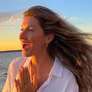 Chá de erva-doce e camomila serve para que? Dieta de Gisele Bündchen tem bebida rica em benefícios para corpo e saúde. Foto: Reprodução/Instagram, @gisele / Purepeople