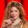 Shakira é uma artista que prima pela pontualidade e chega cedo nos compromissos que marca. Foto: Divulgação/TV Globo / Purepeople