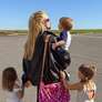 Virginia Fonseca posa com os filhos após voo de jatinho Foto: Reprodução | Instagram