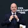 Infantino com a taça da Copa do Mundo - Foto: Daniel Torok / White House / Jogada10