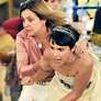 Grande propulsor de 'Avenida Brasil' em 2012, o duelo entre Carminha (Adriana Esteves) e Nina/Rita (Débora Falabella) não existirá na continuação da novela Foto: Divulgação/TV Globo