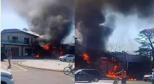 Avião de pequeno porte cai sobre restaurante no litoral do RS e mata ao menos 3 pessoas