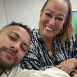 Neymar ignora Carol Dantas e Amanda Kimberlly em homenagem de Dia das Mães