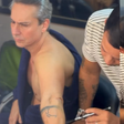 Alexandre Nero mostra como esconde tatuagens para interpretar Marco Aurélio em 'Vale Tudo'
