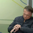 Repórter encerra às pressas entrevista com Bolsonaro por conta de medida cautelar