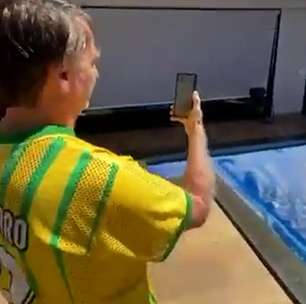 Bolsonaro usa redes de Flávio em ato no Rio e pode ter problemas com o STF