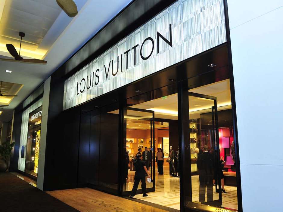 Louis Vuitton São Paulo - Morumbi Shopping Store in São Paulo