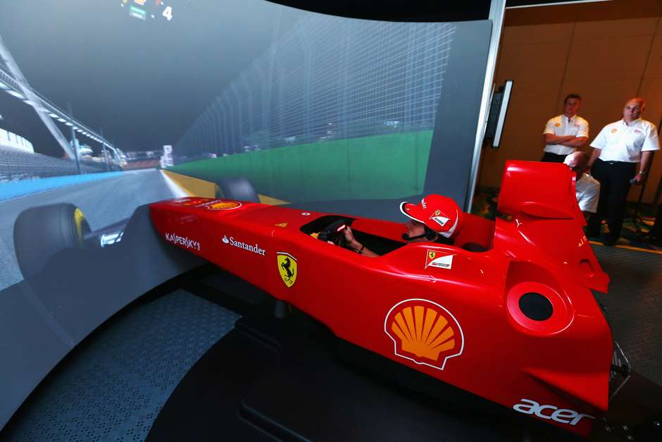 Simulador F1 2012 chega em setembro