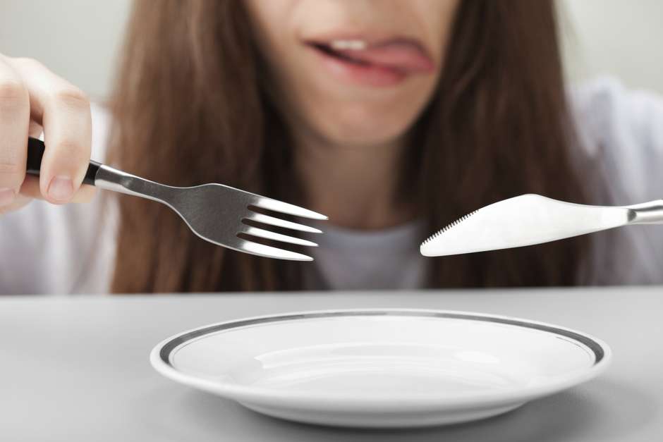 Será que ficar sem comer emagrece? Mitos e verdades - Tudo Dietas
