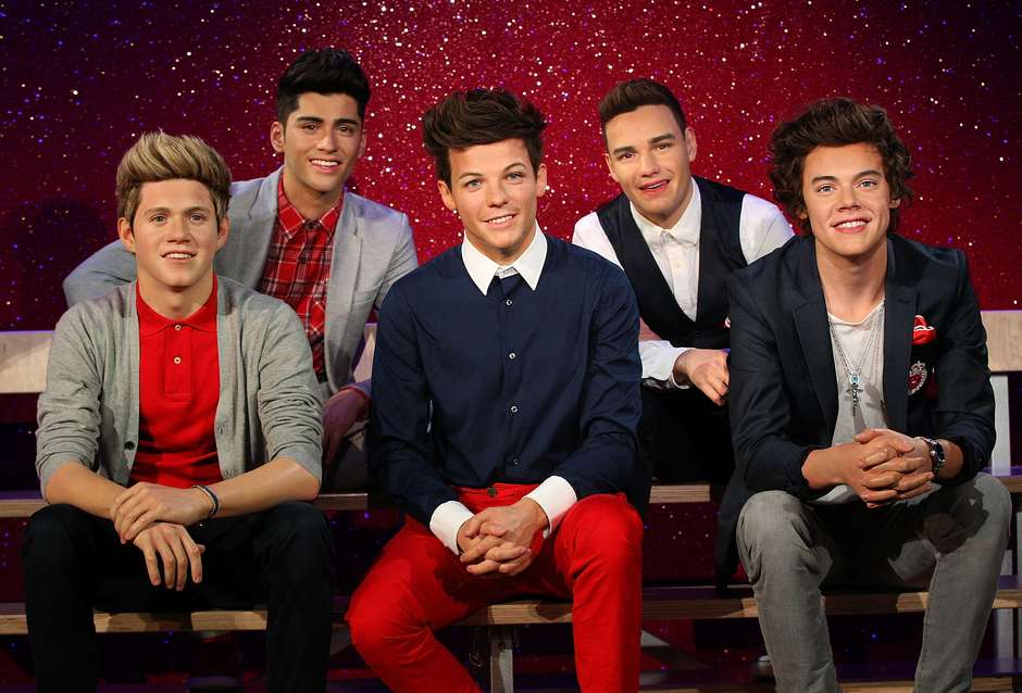 <p>One Direction es un quinteto de chicos conformado por: Harry Styles, Liam Payne, Zayn Malik, Niall Horan y Louis Tomlinson.</p>