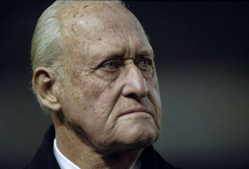 João Havelange é hospitalizado devido a problemas pulmonares