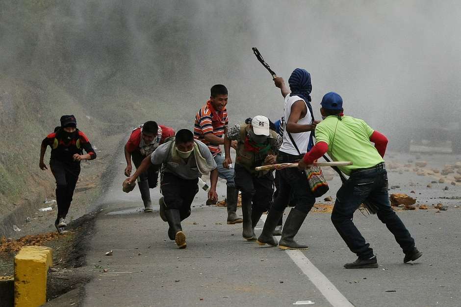 Resultado de imagen para DISTURBIOS EN BUENAVENTURA