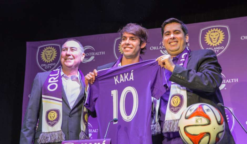 Orlando City divulga camisa para estreia na MLS em 2015 com Kaká