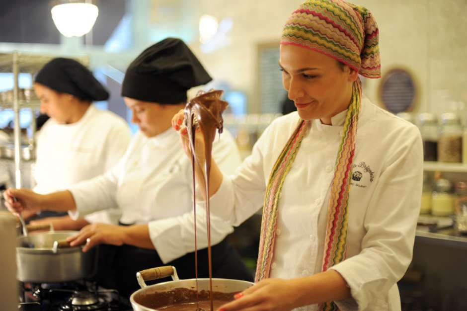 Doceira inova e transforma brigadeiro em produto gourmet