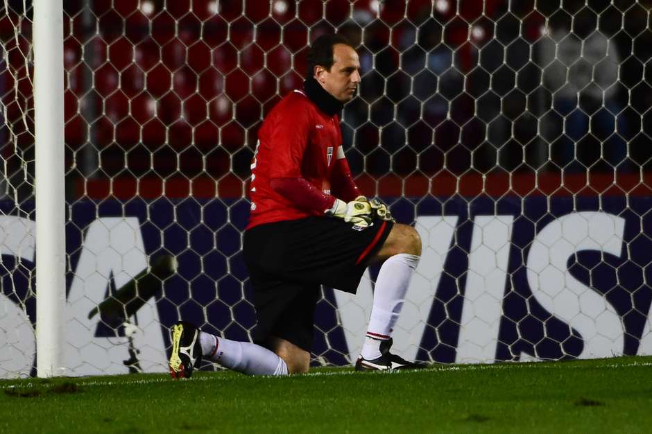 São Paulo x Bragantino: tricolor dá vexame e sai da Copa do Brasil
