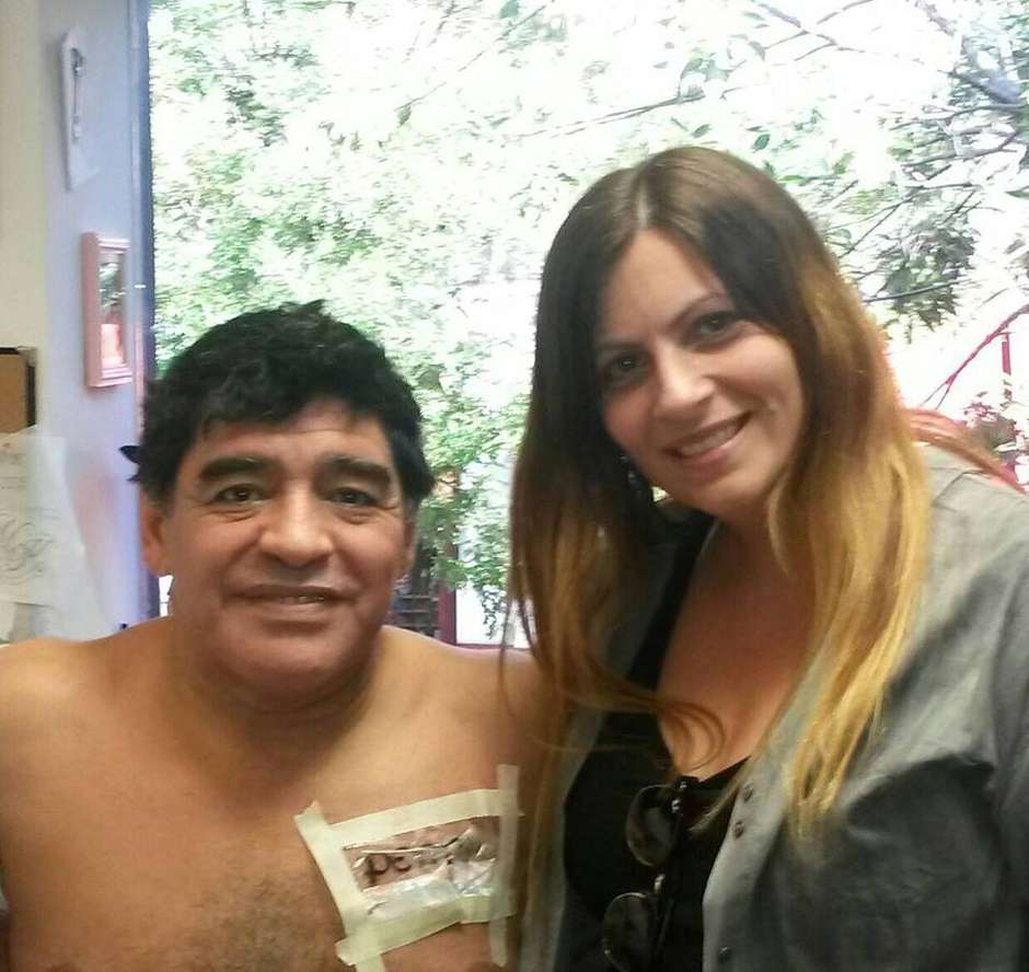 Diego Maradona fez cirurgia plástica ao rosto - Jogo da Vida